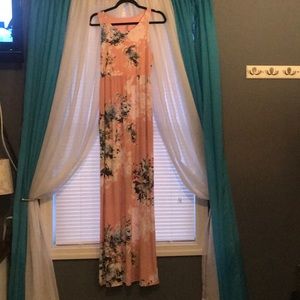 Maxi dress